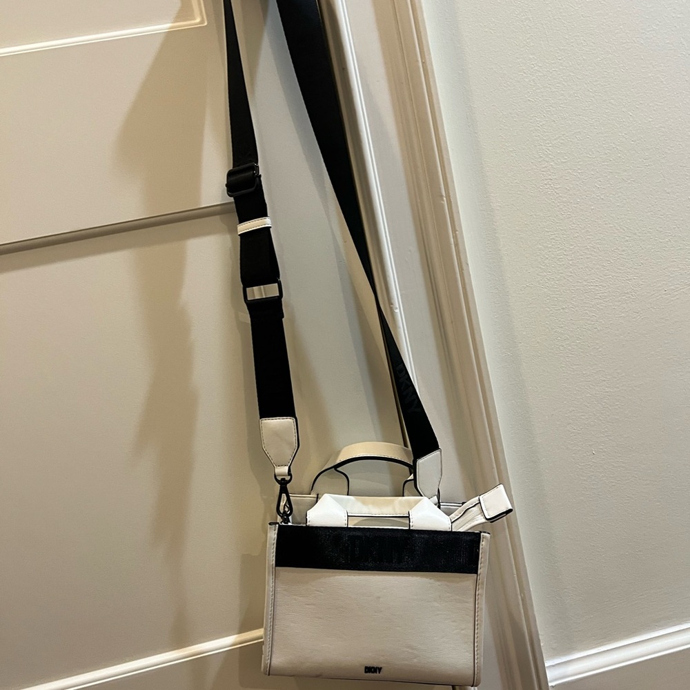 Elegant Black and White Women's Bag